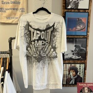 Tapout White and Gray Short Sleeve Tee